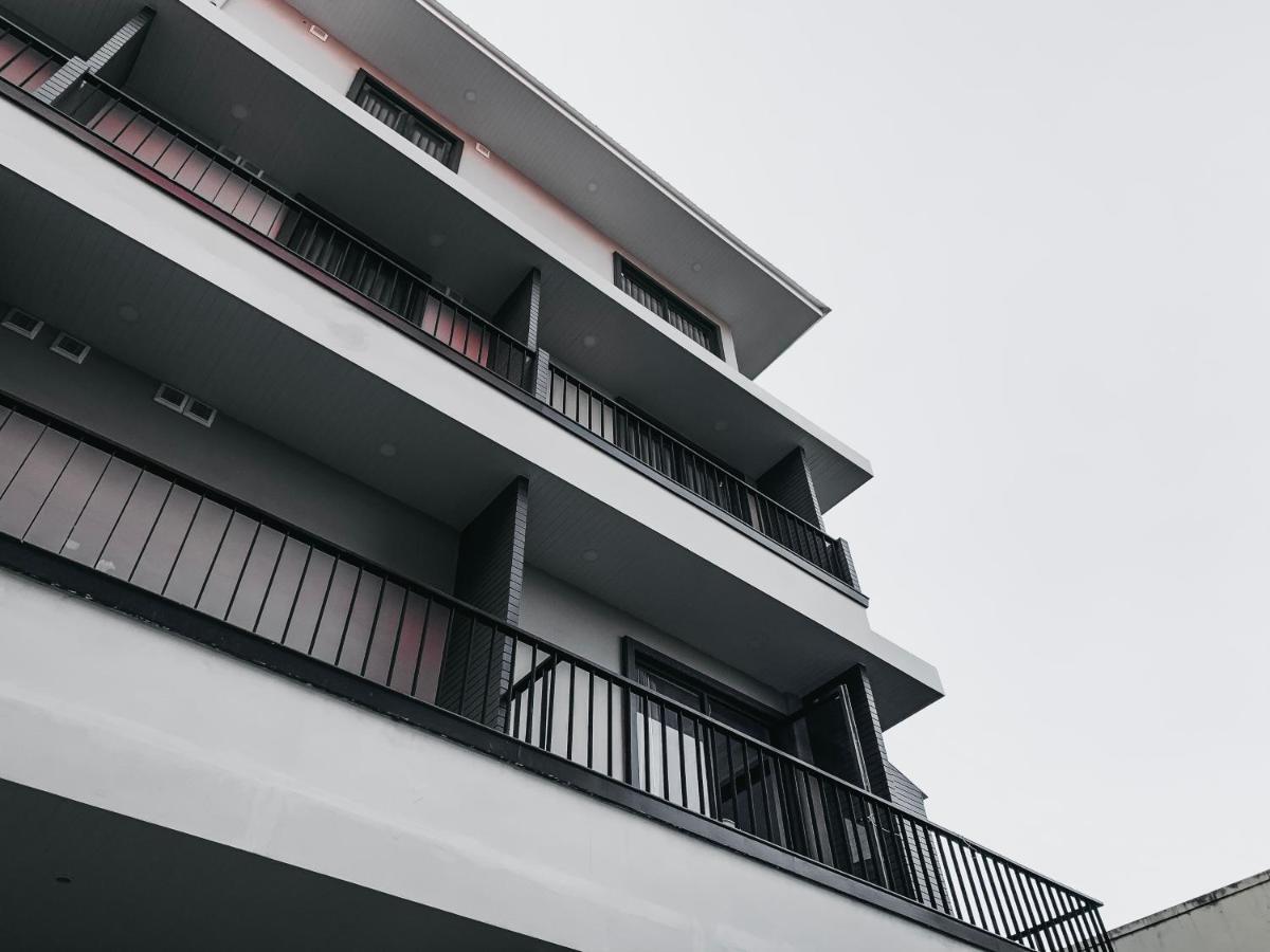 Arun Riverside Bangkok Exterior photo